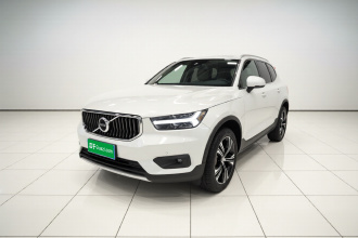 沃尔沃XC40 2021款 T4 四驱智远豪华版