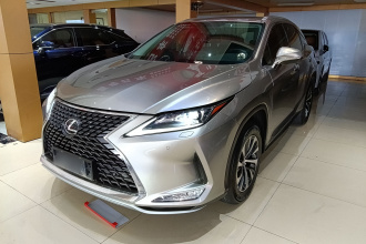 雷克萨斯RX 2020款 改款 300 两驱精英版