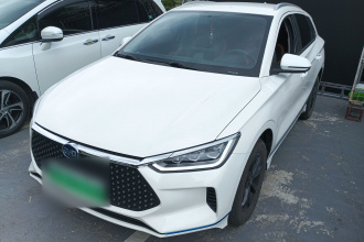 比亚迪e2 2021款 豪华型