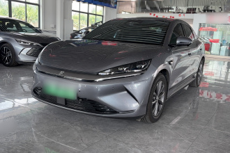 比亚迪 秦L 2025款 EV 545KM超越型