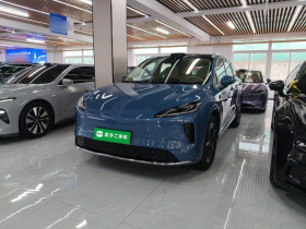 鸿蒙智行 尚界H5 2025款 增程 Max