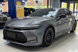 丰田 皇冠(进口) 2024款 2.5L 至尊版