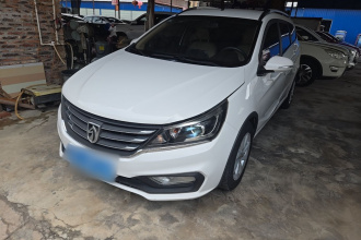 宝骏310W 2017款 1.5L 手动时尚型 国V