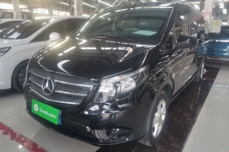 奔驰 威霆 2020款 2.0T 商务版 7座