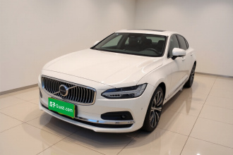 沃尔沃S90 2023款 B5 智雅豪华版