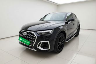奥迪Q5L Sportback 2022款 40 TFSI 豪华型