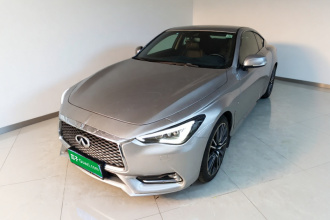 英菲尼迪Q60 2019款 S 2.0T 豪华运动版