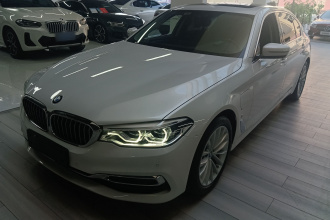 宝马5系新能源 2019款 改款 530Le 豪华套装