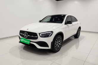 奔驰GLC轿跑 2023款 GLC 260 4MATIC 轿跑SUV