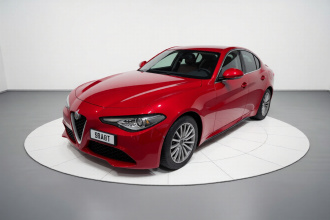 阿尔法·罗密欧 Giulia朱丽叶 2017款 2.0T 200HP 精英版