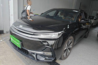 吉利银河 银河A7 2025款 EM-i 150km 探索+版