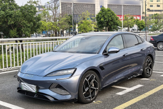 比亚迪 海豹 2022款 700km 长续航后驱版