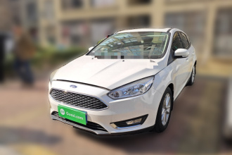 福特 福克斯 2015款 两厢 1.6L 自动风尚型