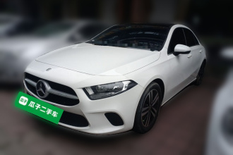 奔驰A级 2022款 A 180 L