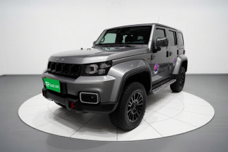 北京越野 北京BJ40 2023款 2.0T 自动四驱环塔冠军版