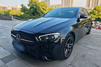 奔驰E级(进口) 2022款 E 300 时尚型运动版
