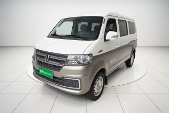 金杯 小海狮X30 2024款 1.5L 财富型客车 5/6/7座 前置空调