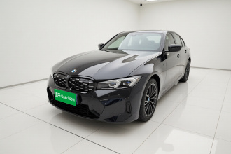 宝马3系 2023款 325i M运动曜夜套装