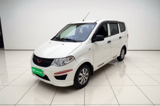 五菱汽车 五菱宏光 2021款 1.5L S基本型LAR
