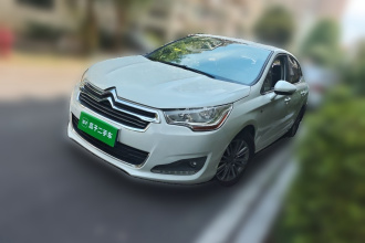 雪铁龙C4L 2015款 1.8L 自动尊贵版