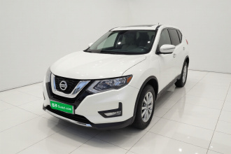 日产 奇骏 2020款 2.0L XL ITS 3rows CVT 2WD智联七座舒适版