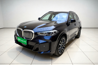 宝马X5 2023款 xDrive 40Li M运动曜夜套装