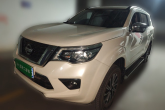 日产 途达 2020款 2.5L XV 4WD 自动四驱旗舰版