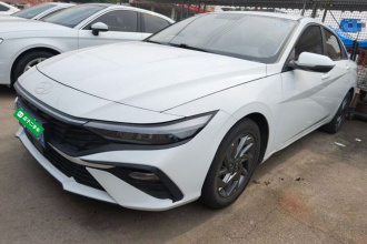 现代 伊兰特 2023款 1.5L CVT GLS领先版