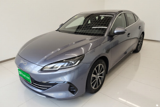 比亚迪 海豹06新能源 2025款 DM-i 智驾版 120KM尊荣型