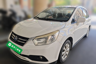 启辰D50 2015款 1.6L 自动豪华版