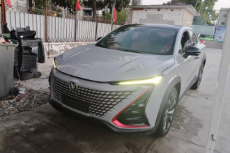 长安UNI-T 2020款 1.5T 尊贵型