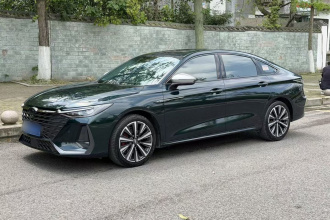 奇瑞 艾瑞泽8 2025款 2.0T 自动御+