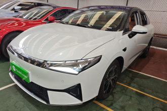 小鹏P5 2022款 550E