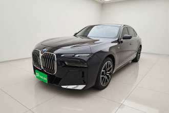 宝马7系 2023款 735Li M运动套装