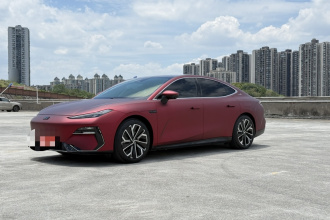 吉利银河 银河E8 2024款 665km 后驱星舰 远航版