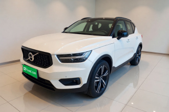 沃尔沃XC40 2021款 T4 四驱智远运动版