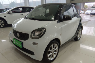 smart fortwo 2015款 1.0L 52千瓦硬顶灵动版