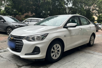 雪佛兰 科沃兹 2022款 325T 自动欣悦版