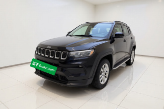 Jeep 指南者 2021款 220T 自动领先版