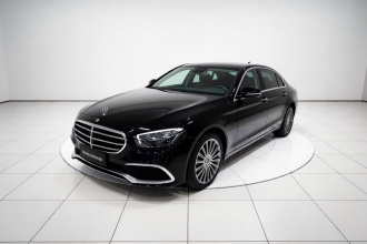 奔驰E级 2022款 改款 E 300 L 时尚型