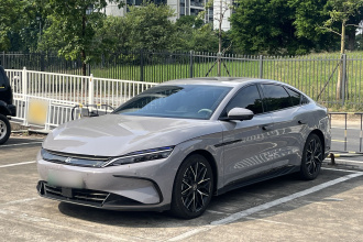 比亚迪 汉 2025款 DM-i 125KM尊贵型