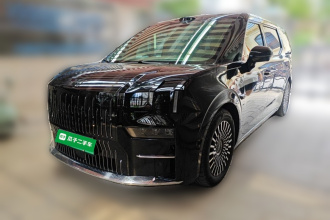 极氪009 2024款 六座行政版四驱 108kWh