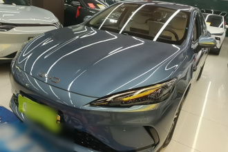 比亚迪 海豹05 DM-i 2025款 DM-i 智驾版 120KM旗舰型