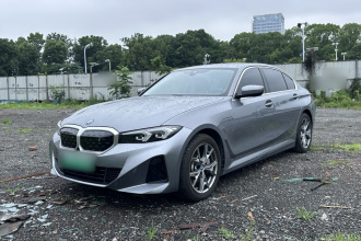 宝马i3 2024款 eDrive 35 L