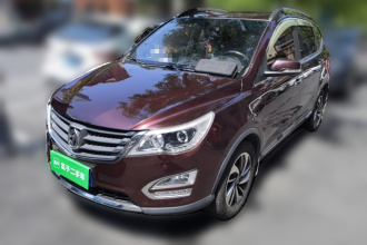 宝骏560 2015款 1.8L 手动豪华型