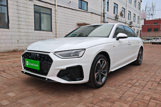 奥迪A4L 2025款 200万辆悦享版 40 TFSI 时尚动感型