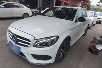 奔驰C级 2016款 C 200 运动版