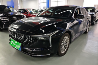 奔腾B70 2025款 龙耀版 1.5T 质享型