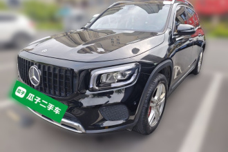奔驰GLB 2022款 改款 GLB 200 动感型