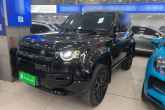 路虎卫士 2023款 90 3.0T P400 XS